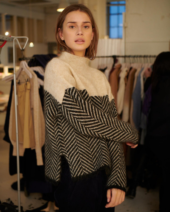 Norah | Maglione in Cotone con Collo Alto